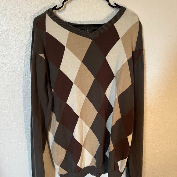 Green and brown plaid sweater - Picture 1 of 4